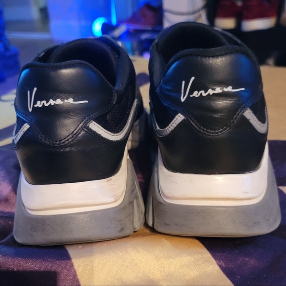 Versace Squalo Sneakers 0 - Picture 5 of 13